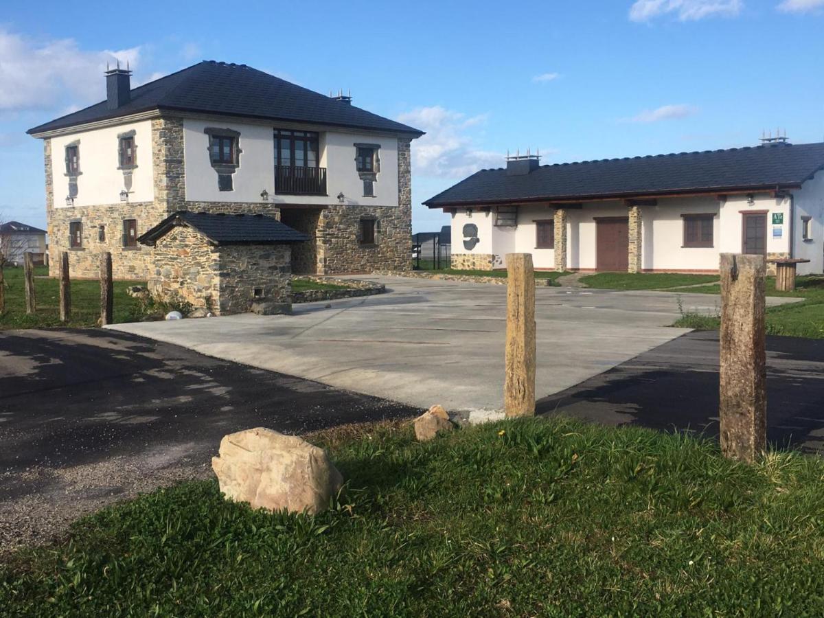 La Casa Vieja De Caneo - Apartamentos Rurales 3 Llaves Luarca Eksteriør bilde