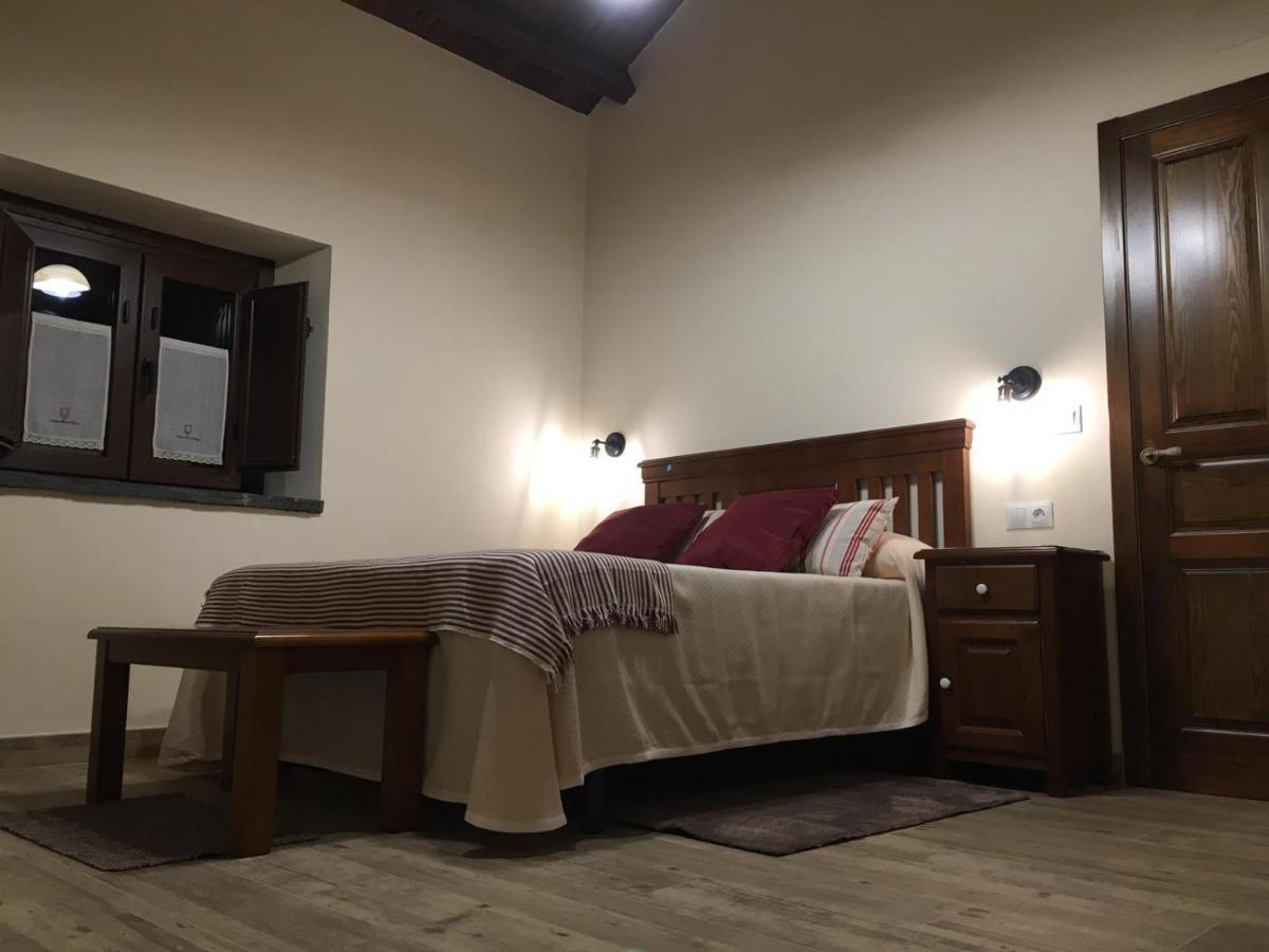 La Casa Vieja De Caneo - Apartamentos Rurales 3 Llaves Luarca Eksteriør bilde